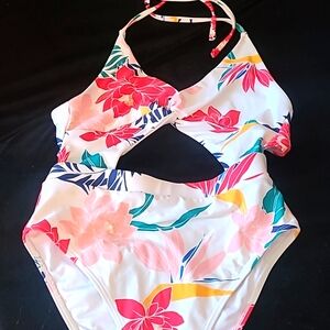White & floral 1 piece cutout bathing suit